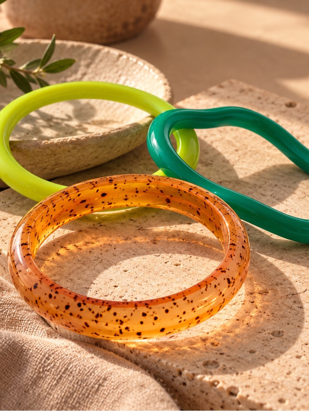 Colourful Resin Retro Bangle Set - Green, Lime, Amber Speckled